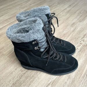 Nine West Growler Black Leather Suede Fur Wedge Boots